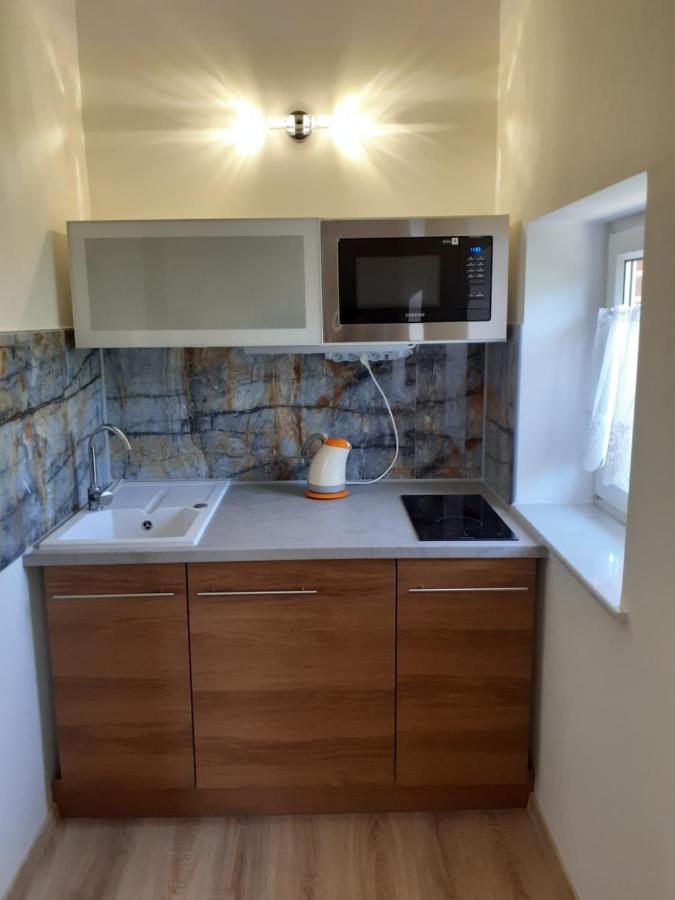 Pogodna 3B Hotel Миелно Екстериор снимка