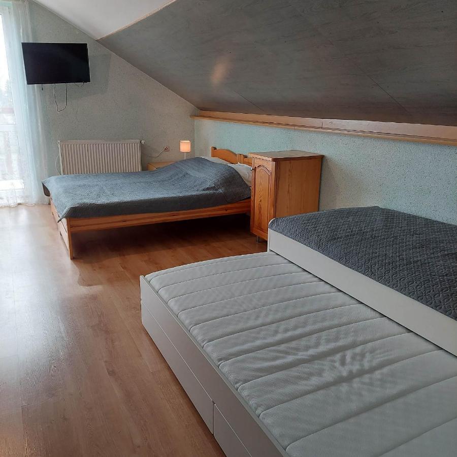 Pogodna 3B Hotel Миелно Екстериор снимка