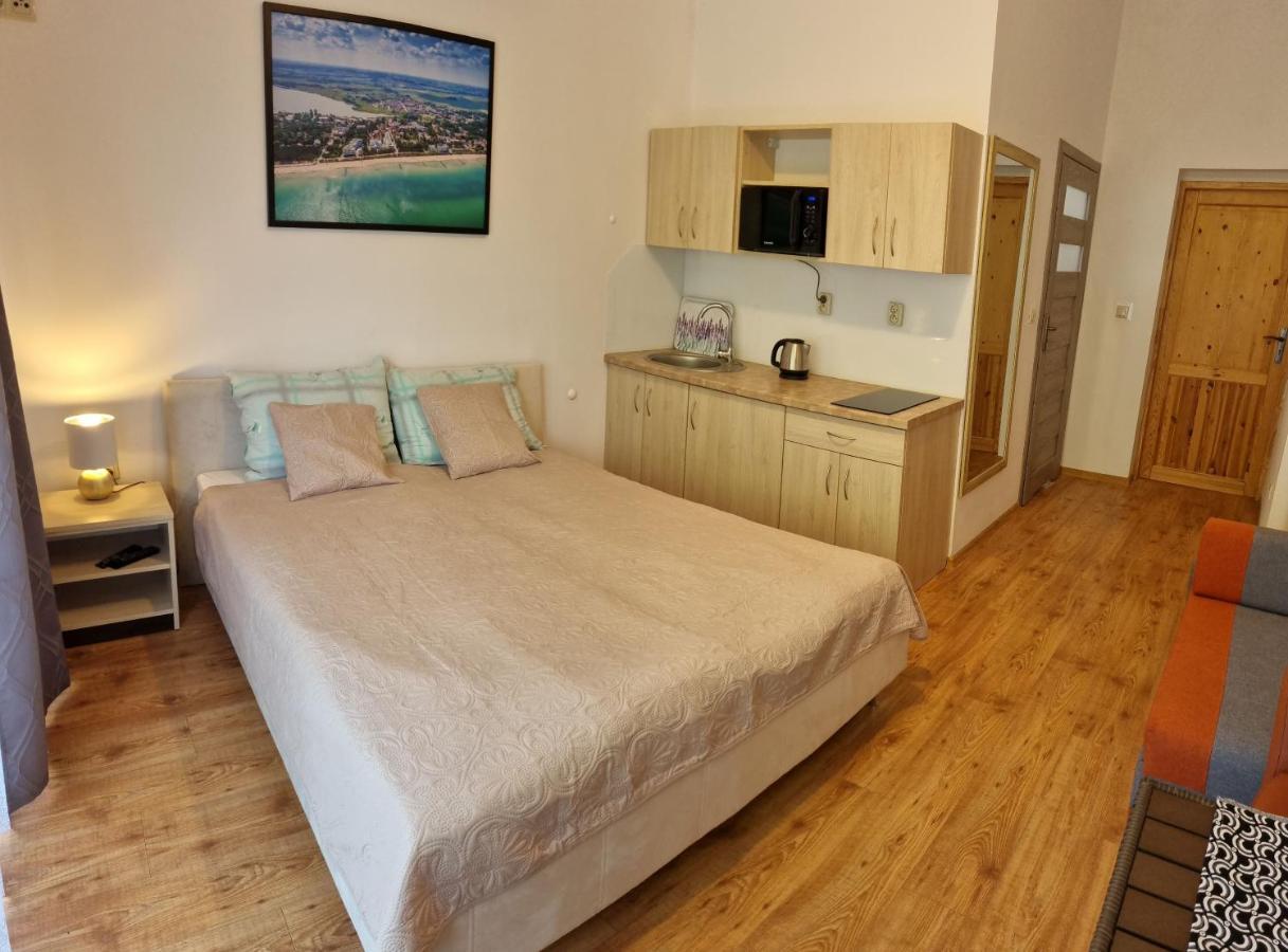 Pogodna 3B Hotel Миелно Екстериор снимка