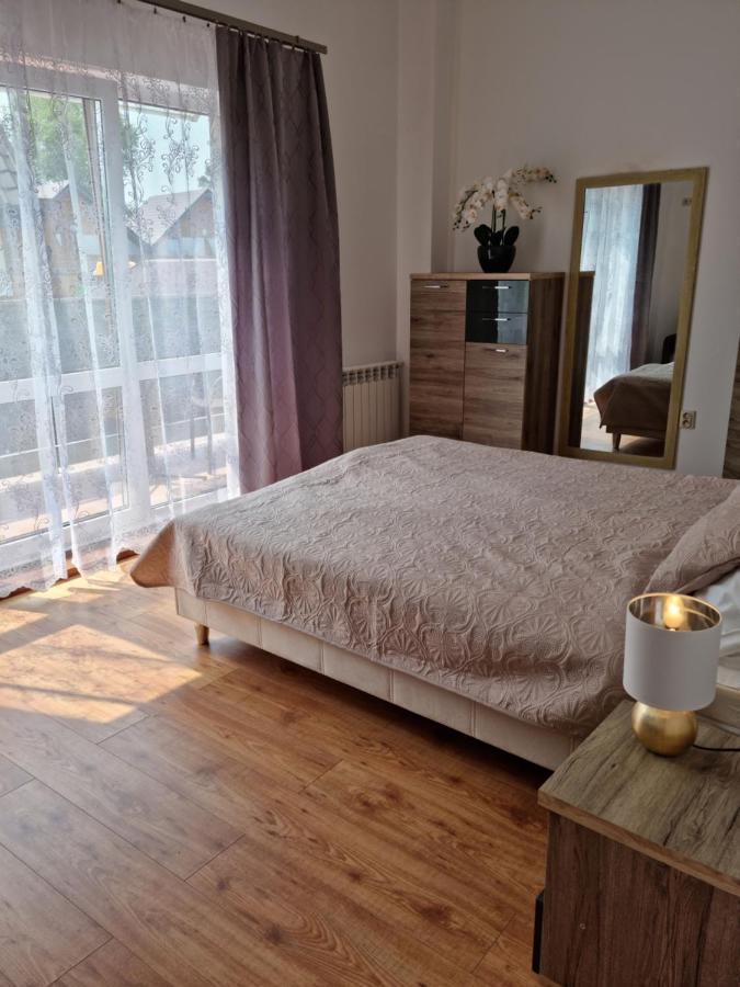 Pogodna 3B Hotel Миелно Екстериор снимка