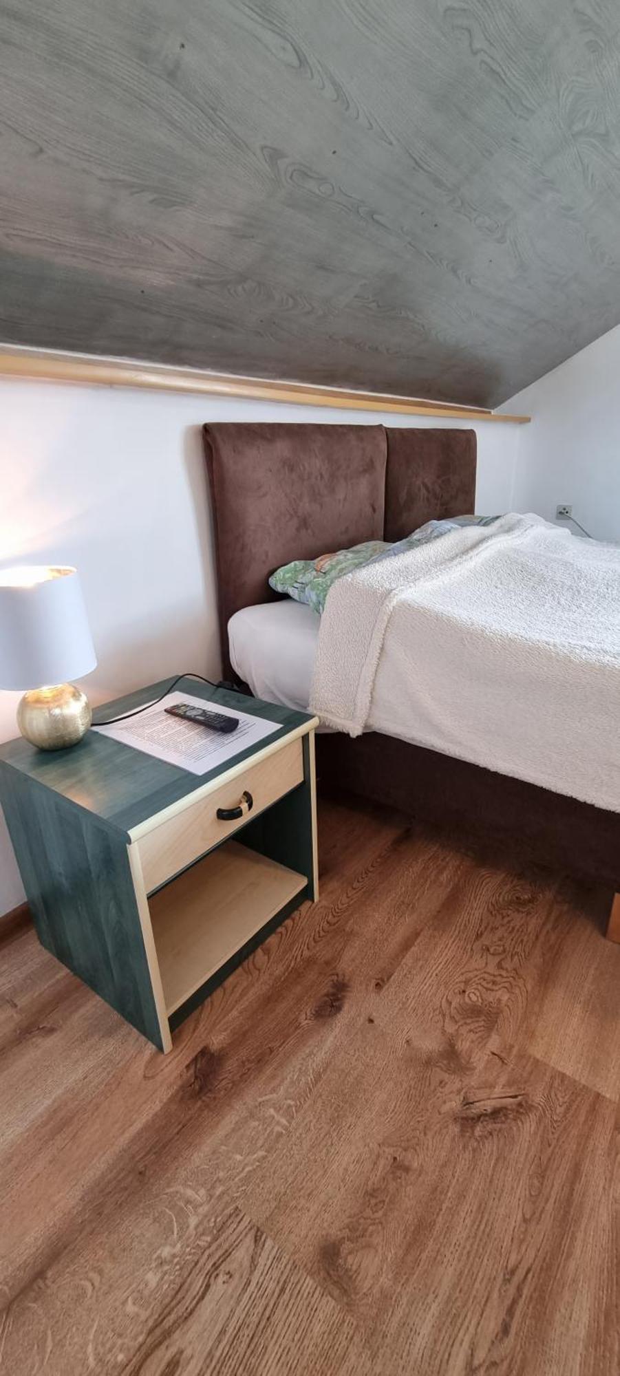 Pogodna 3B Hotel Миелно Екстериор снимка