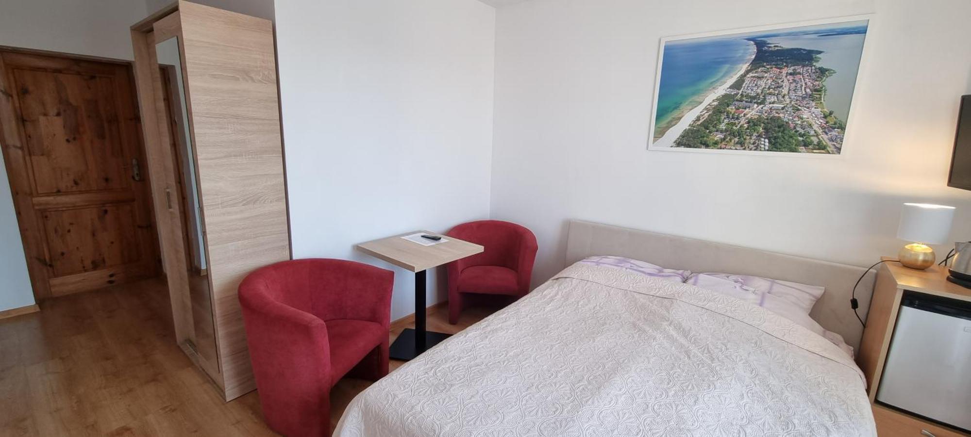 Pogodna 3B Hotel Миелно Екстериор снимка