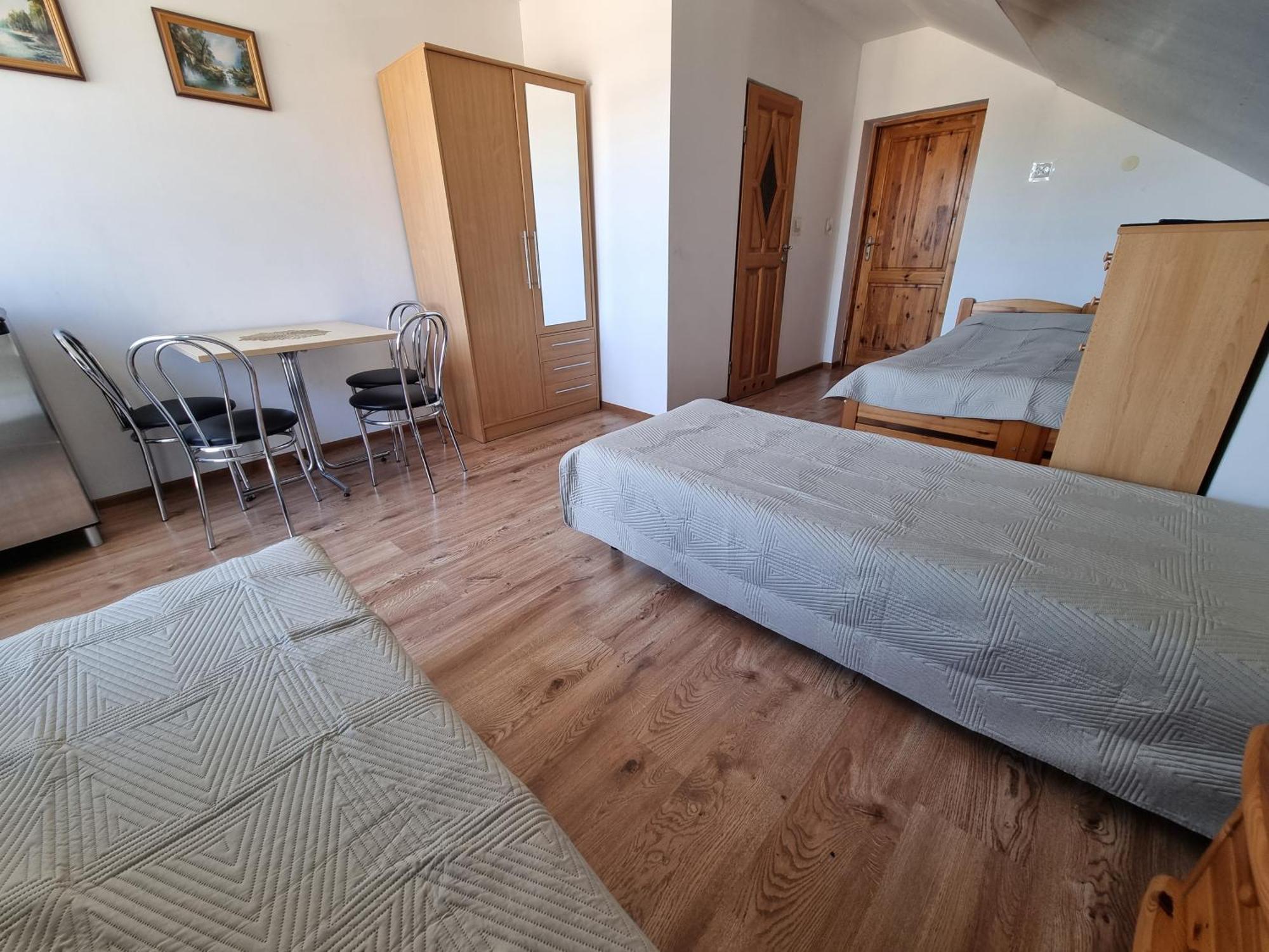 Pogodna 3B Hotel Миелно Екстериор снимка